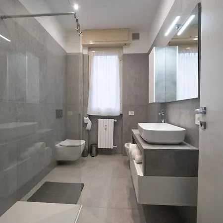 Apartmán Parking - Design - Caesar House Bergamo